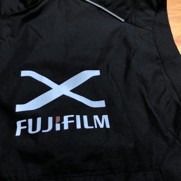 FujiFilm X Black Men Windbreaker Zip Vest Small S - Picture 2 of 8